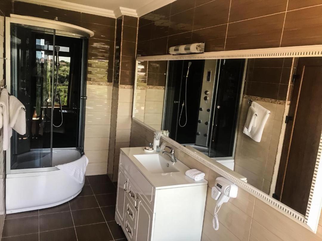 Hotel Geani Năvodari Exteriér fotografie
